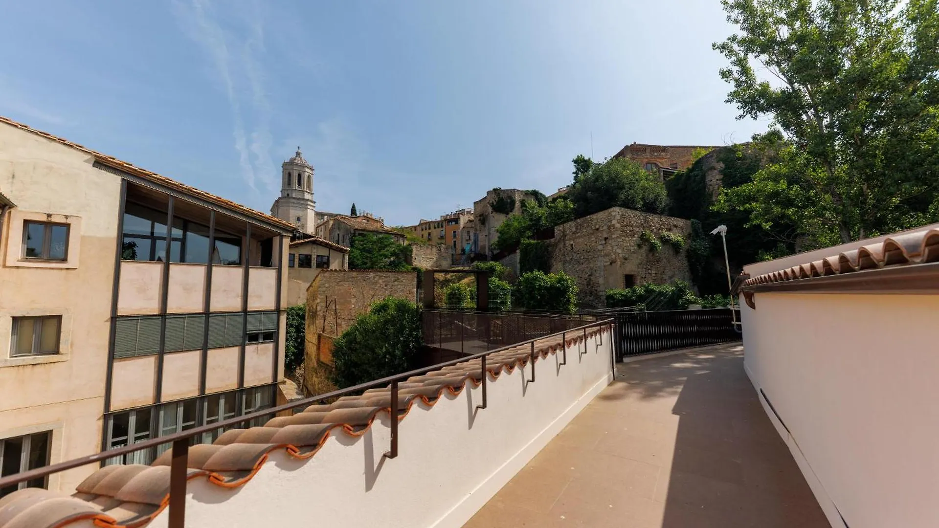Bravissimo Vivaldi 2-3D, Monthly Apartment Girona